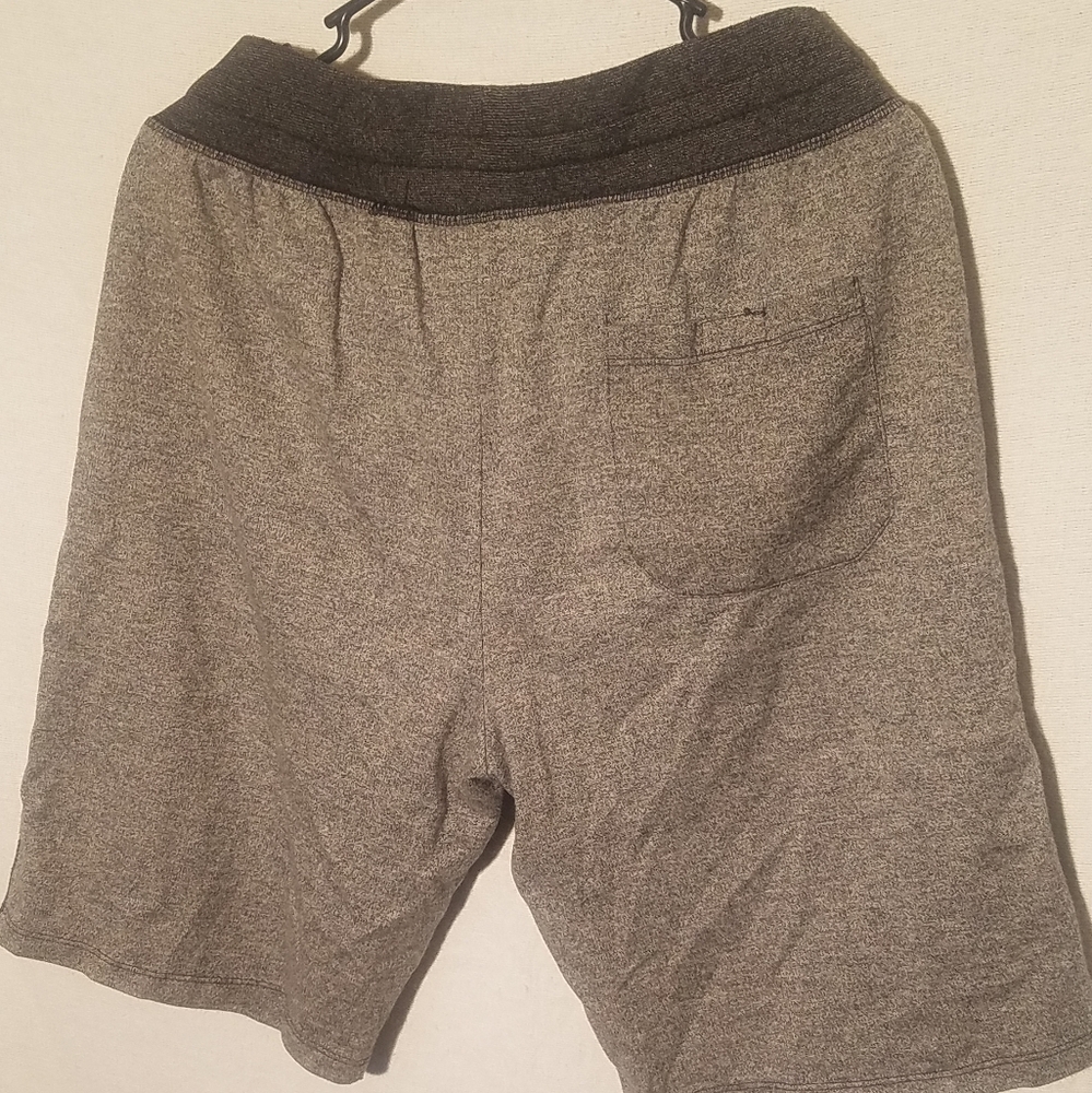 Men's Adult Gray NBA Basketball Athletic Shorts Me - Picture 6 of 7